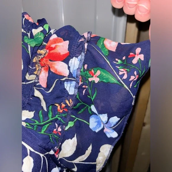 Joie De Vivre navy floral print size L - Picture 3 of 7